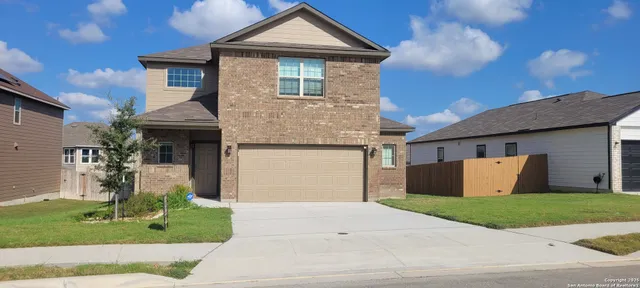 $2,195 | 218 Saddle Park, Cibolo, TX 78108