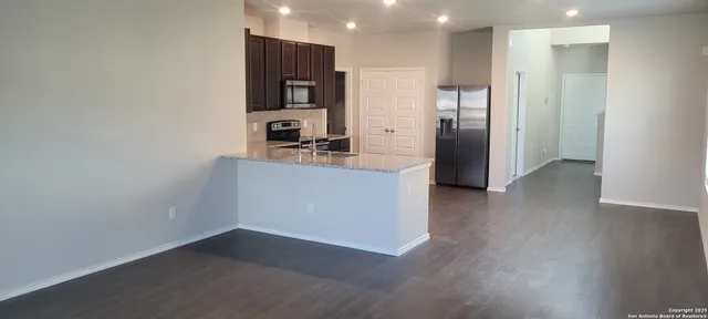 $2,195 | 218 Saddle Park, Cibolo, TX 78108