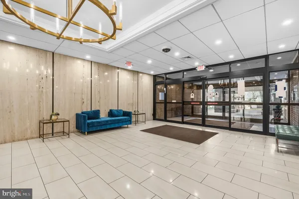 $413,900 | 6101 Edsall Road, Unit 602, Alexandria, VA 22304