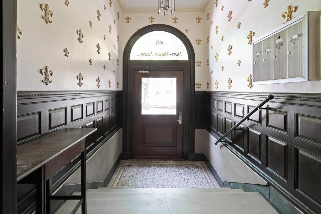 1083 Beacon Street, Unit 3 Brookline, MA 02446 - Photo 20 of 24