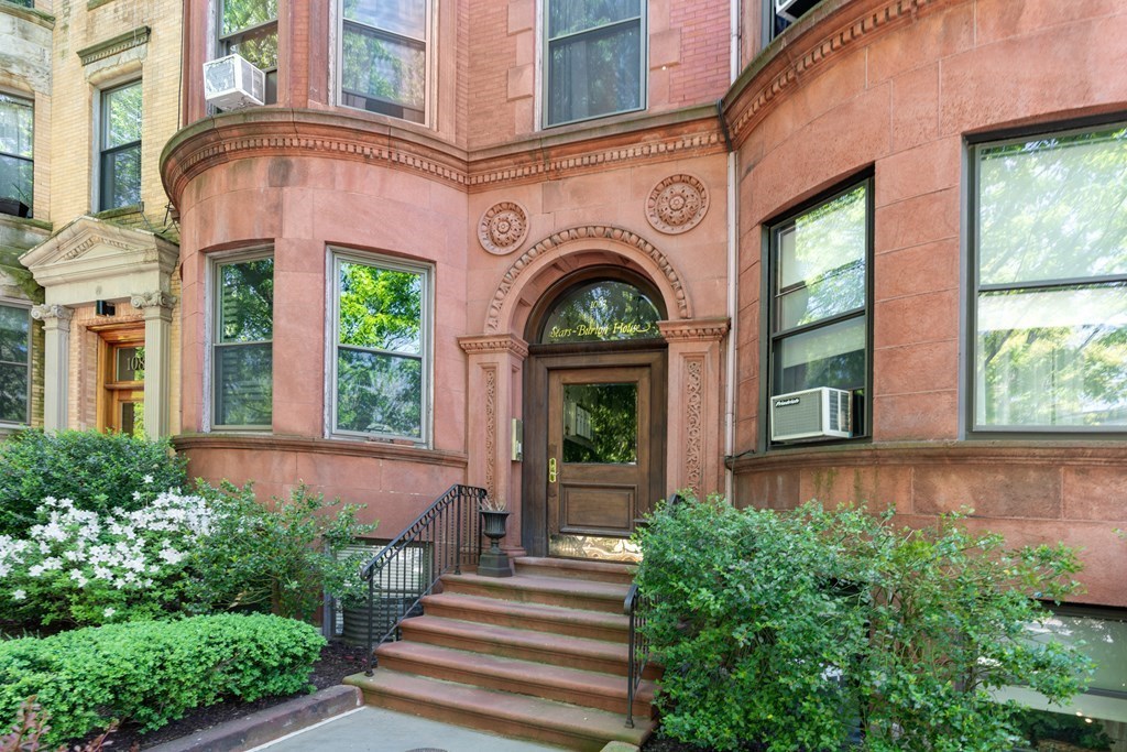 1083 Beacon Street, Unit 3 Brookline, MA 02446 - Photo 21 of 24