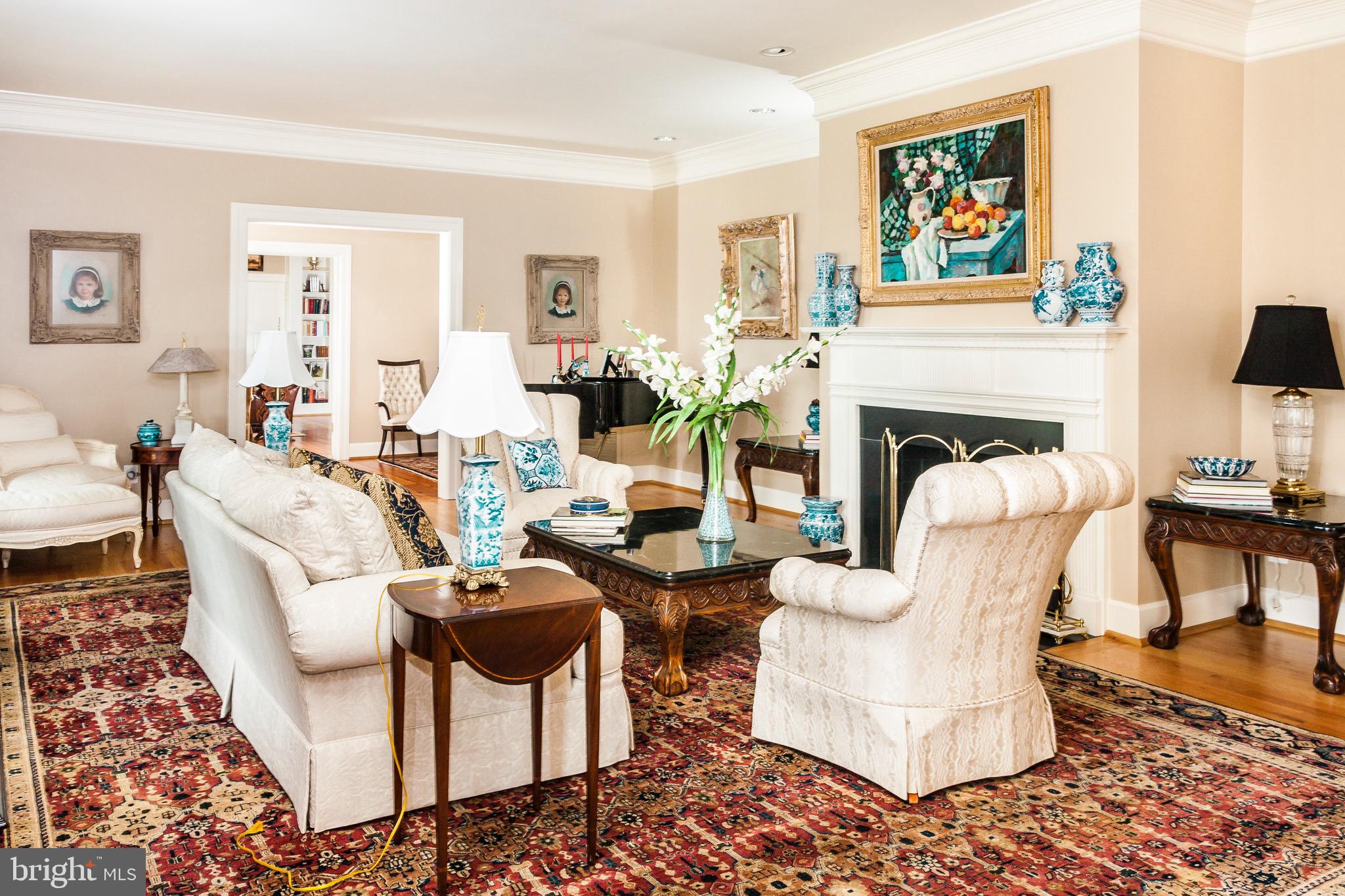 3656 Zulla Road The Plains, VA 20198 - Photo 25 of 81 Living Room