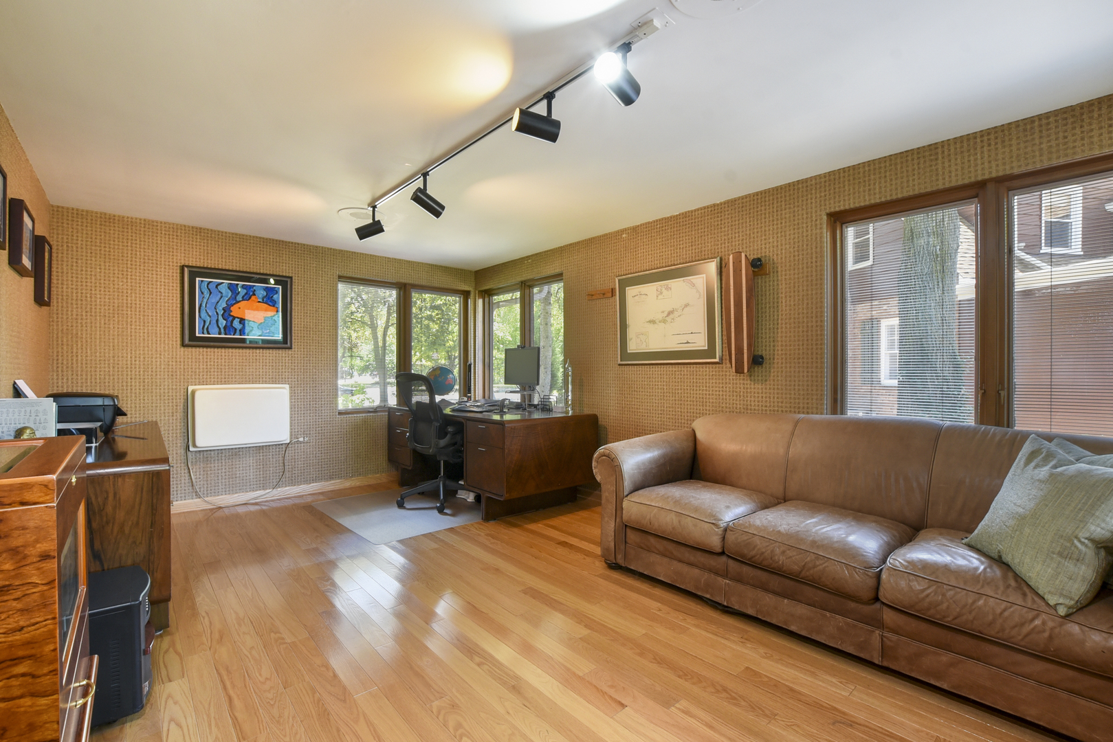 296 Uvedale Road Riverside, IL 60546 - Photo 14 of 39