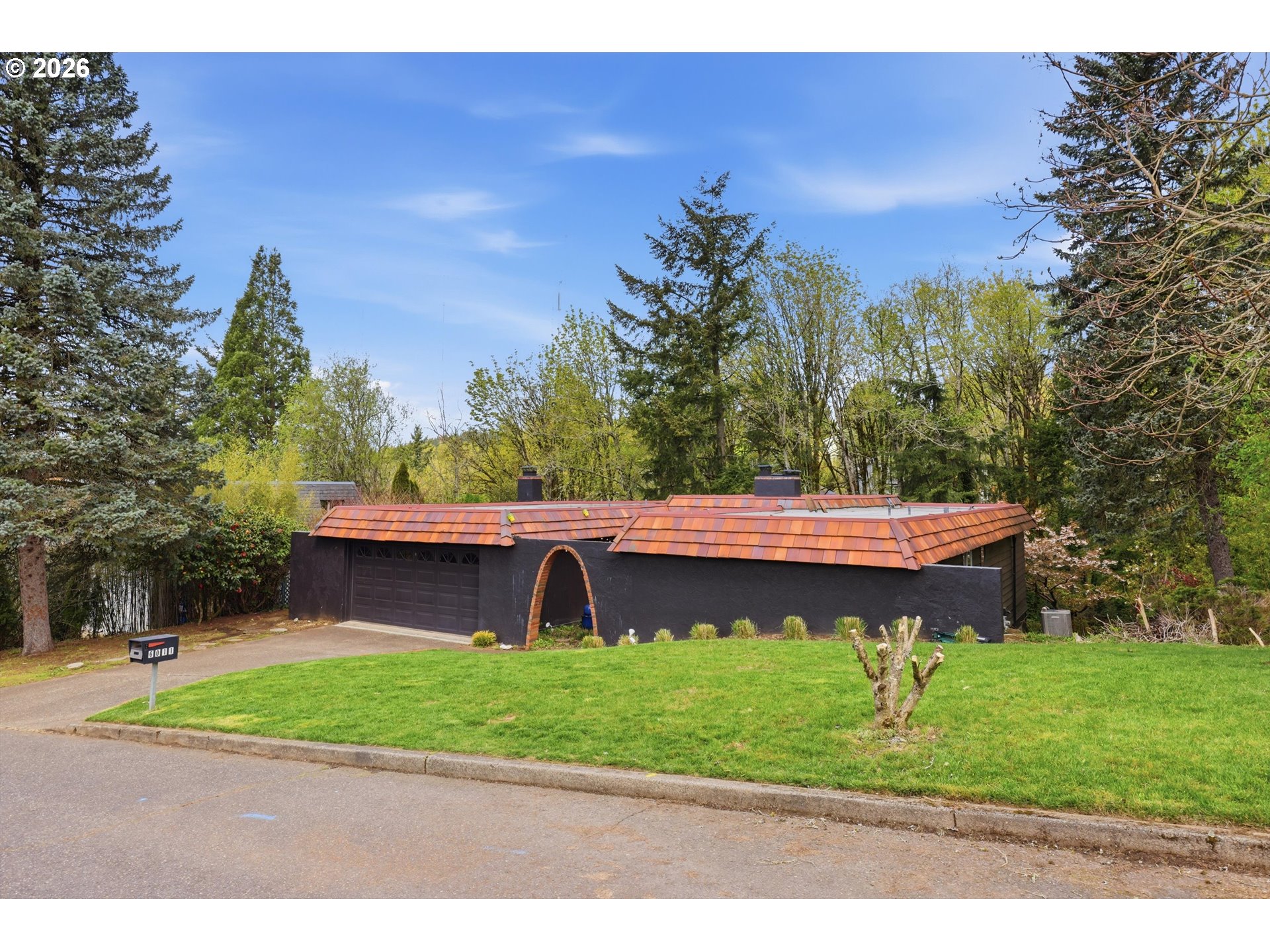 6011 Southwest Salmon Street Portland, OR 97221 - Photo 5 of 48