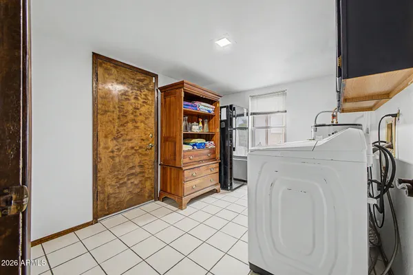 $559,000 | 6408 West Sunnyside Drive, Glendale, AZ 85304