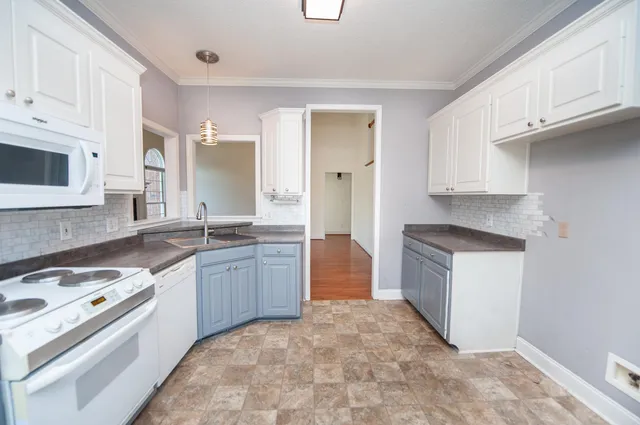 $399,900 | 280 Heather Glen Drive, Boiling Springs, SC 29316