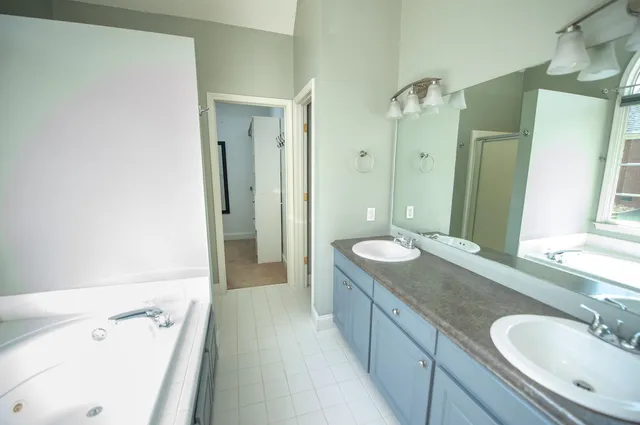 $399,900 | 280 Heather Glen Drive, Boiling Springs, SC 29316