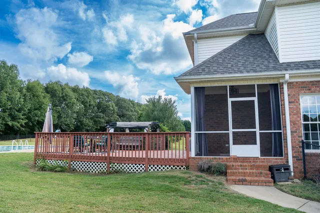 $399,900 | 280 Heather Glen Drive, Boiling Springs, SC 29316