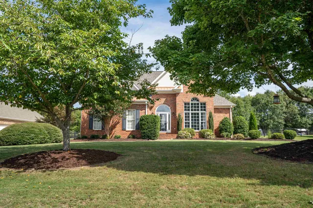 $399,900 | 280 Heather Glen Drive, Boiling Springs, SC 29316