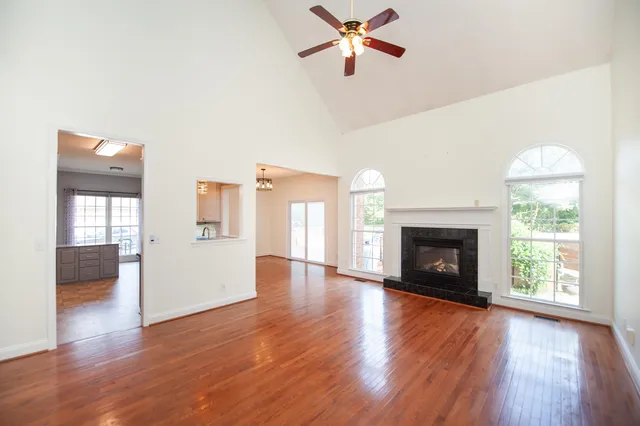 $399,900 | 280 Heather Glen Drive, Boiling Springs, SC 29316