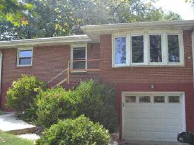 450 Chappell Road Northwest Atlanta, GA 30318 - Photo 1 of 1 Gallery Image 1