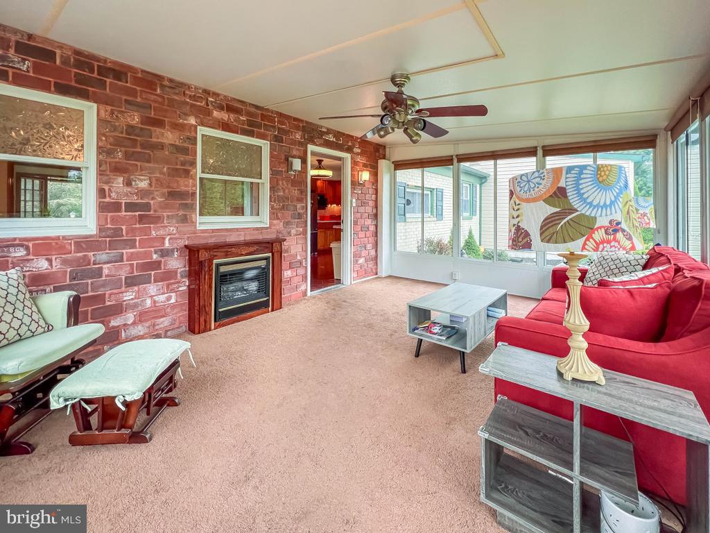 3950 Sidney Road Huntingdon Valley, PA 19006 - Photo 35 of 48 Sun Room