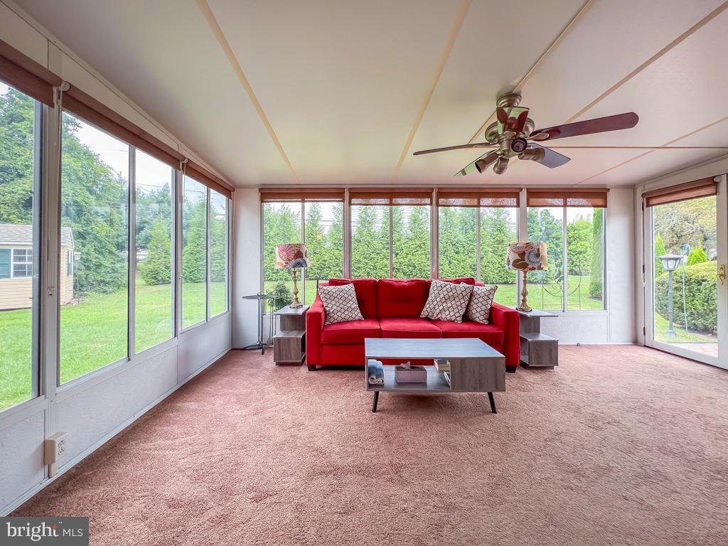 3950 Sidney Road Huntingdon Valley, PA 19006 - Photo 36 of 48 Sun Room