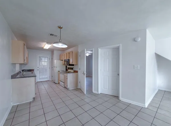 $1,600 | 1340 Hancock Street, Unit B, Tallahassee, FL 32304