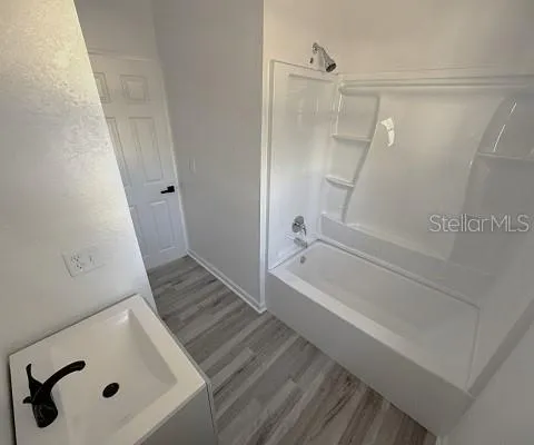 a bathroom with a tub