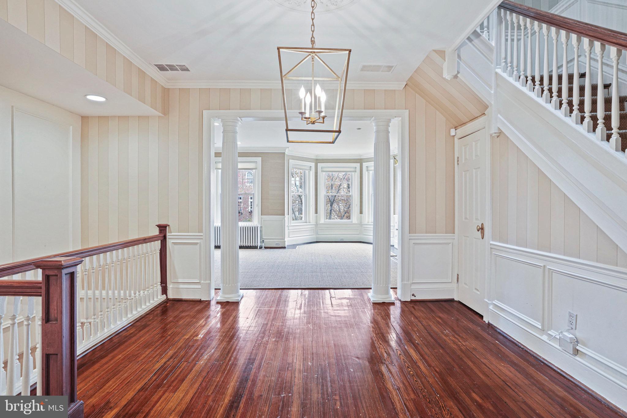 1850 Kalorama Road Northwest, Unit A Washington, DC 20009 - Photo 4 of 35 Dining room