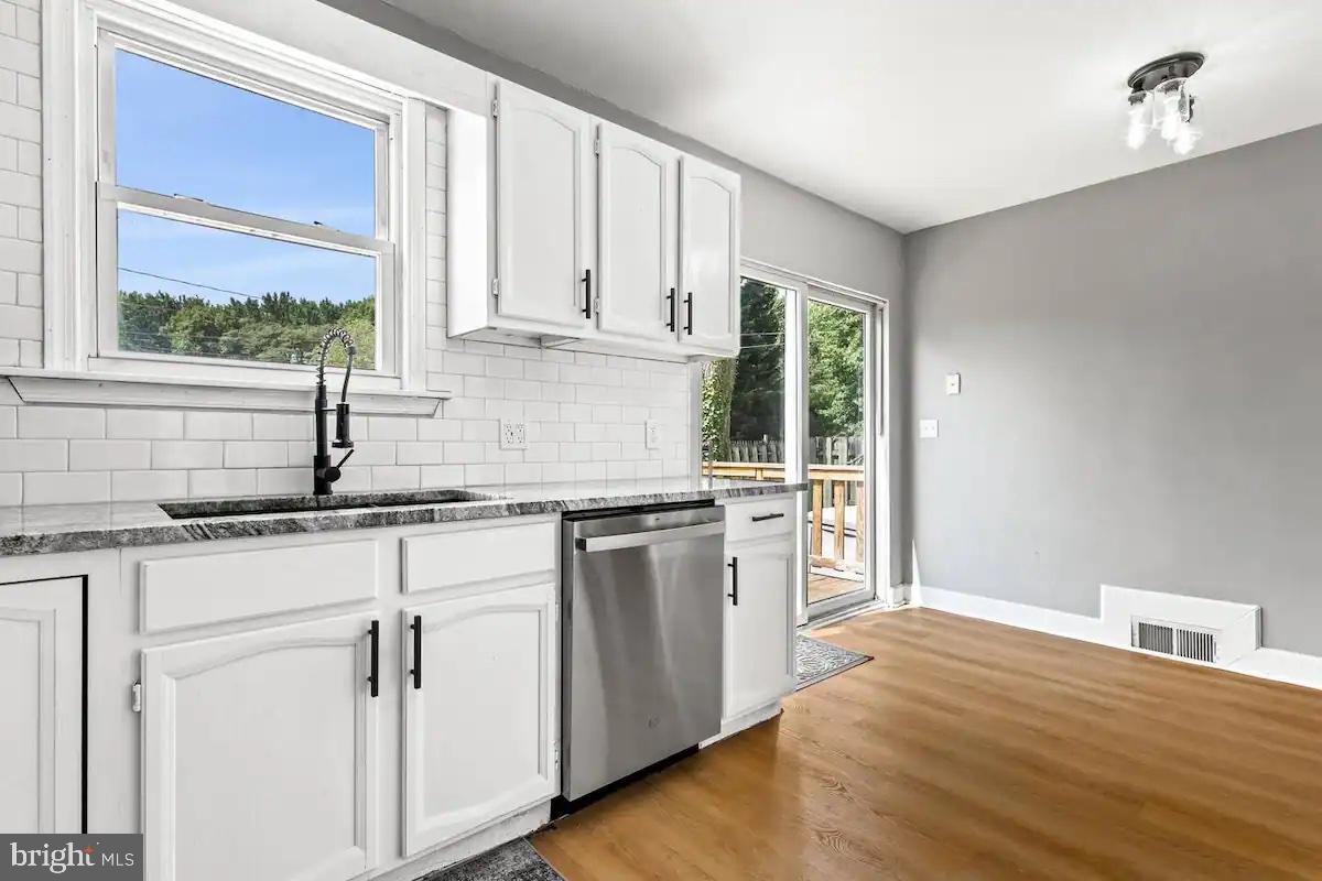 301 Beverley Place Edgewater, MD 21037 - Photo 33 of 42