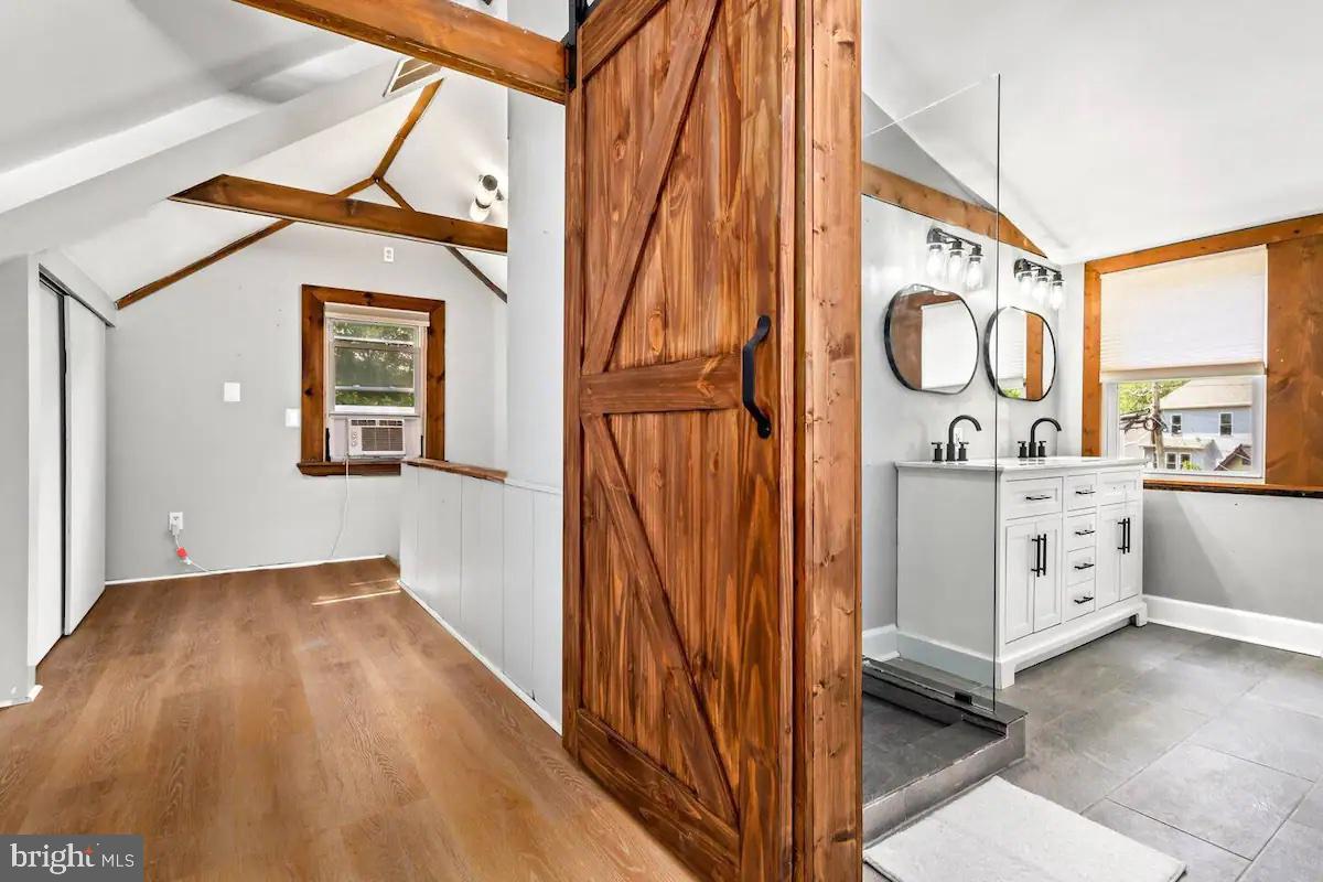 301 Beverley Place Edgewater, MD 21037 - Photo 9 of 42 Master bedroom Loft