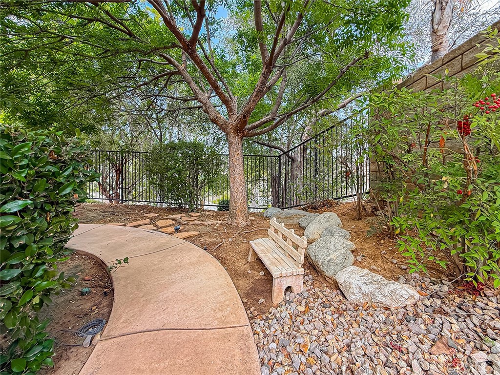 5257 Huckleberry Oak Street Simi Valley, CA 93063 - Photo 48 of 50
