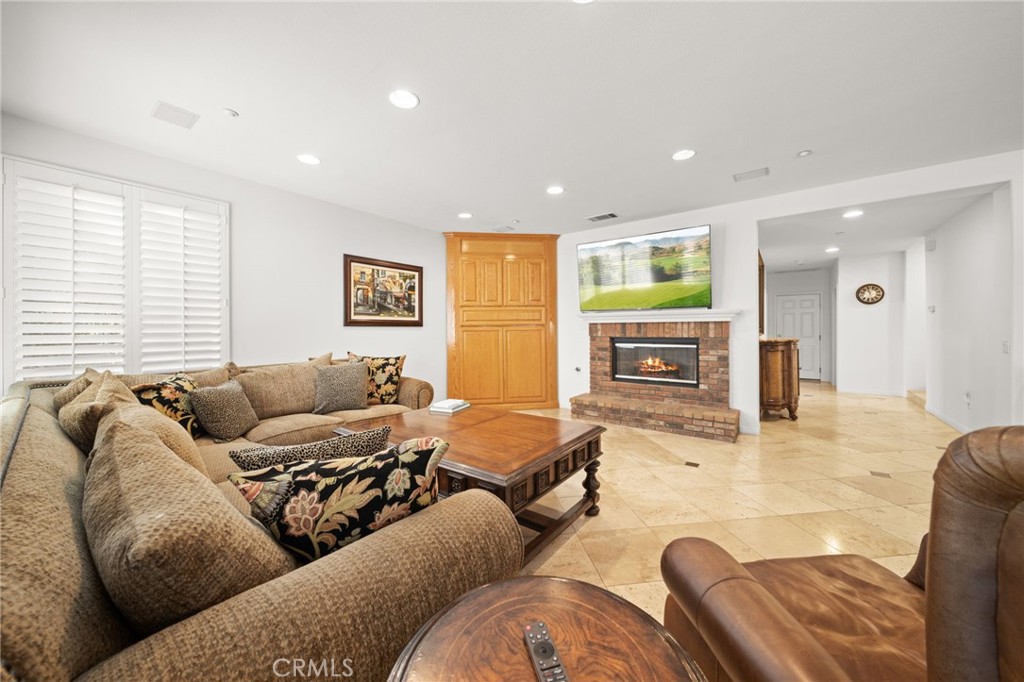 1240 San Cristobal Drive Riverside, CA 92506 - Photo 30 of 67