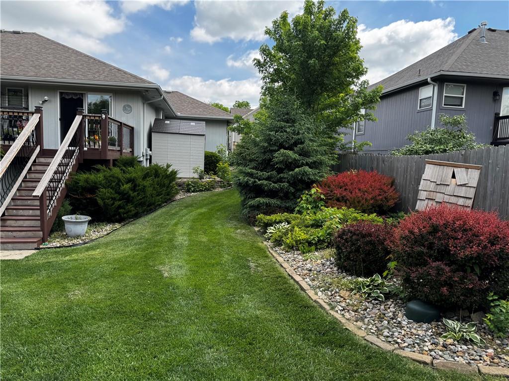 714 Ridge Crest Drive Raymore, MO 64083 - Photo 13 of 46