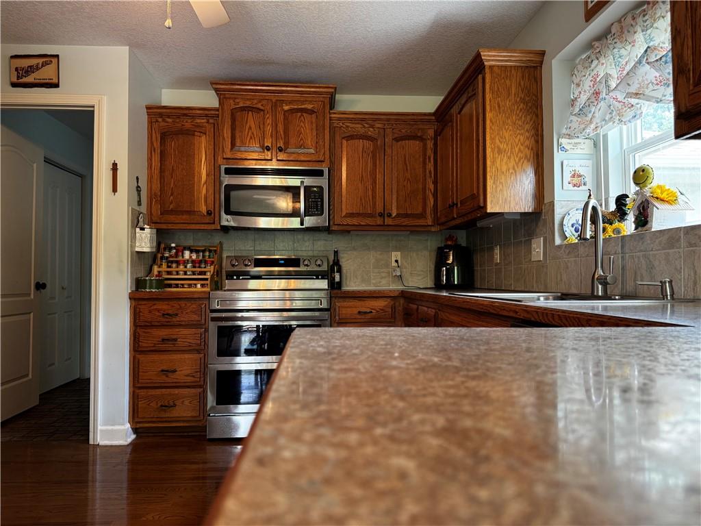 714 Ridge Crest Drive Raymore, MO 64083 - Photo 17 of 46