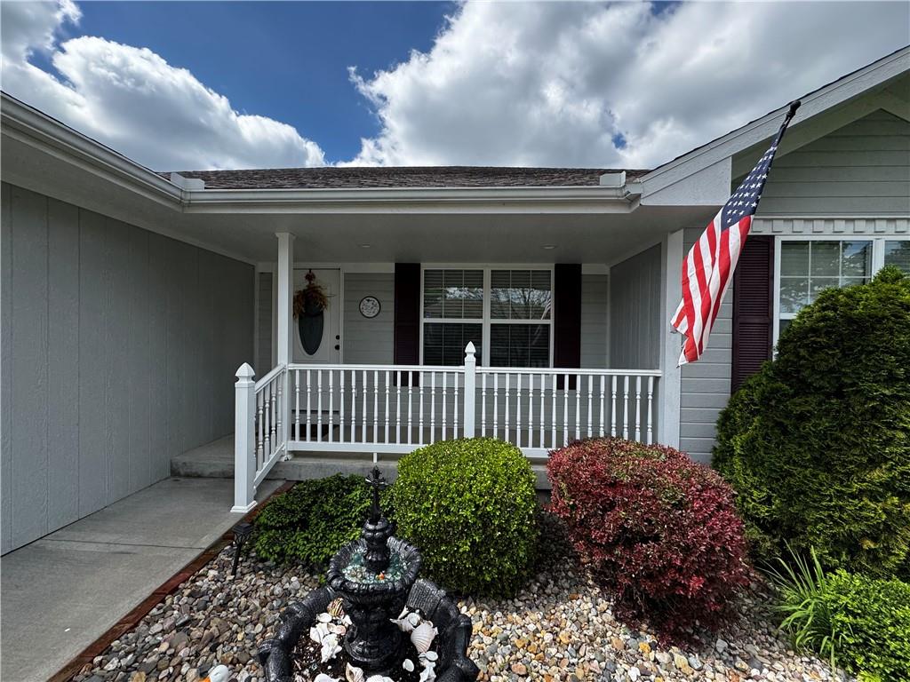 714 Ridge Crest Drive Raymore, MO 64083 - Photo 5 of 46