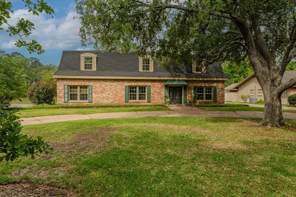 $375,000 | 835 Belvedere Drive, Beaumont, TX 77706