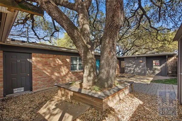 a view of entrance front of house