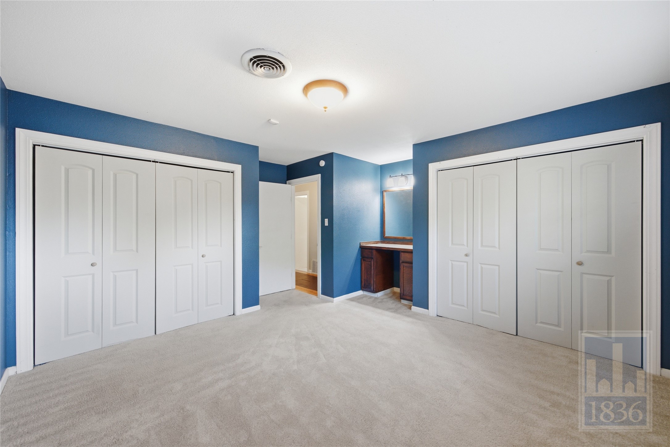 2416 South 5th Street, Unit B Austin, TX 78704 - Photo 10 of 28 a view of a livingroom with a projector