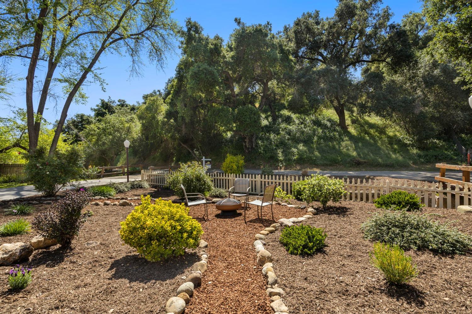 80 High Street Oak View, CA 93022 - Photo 54 of 93