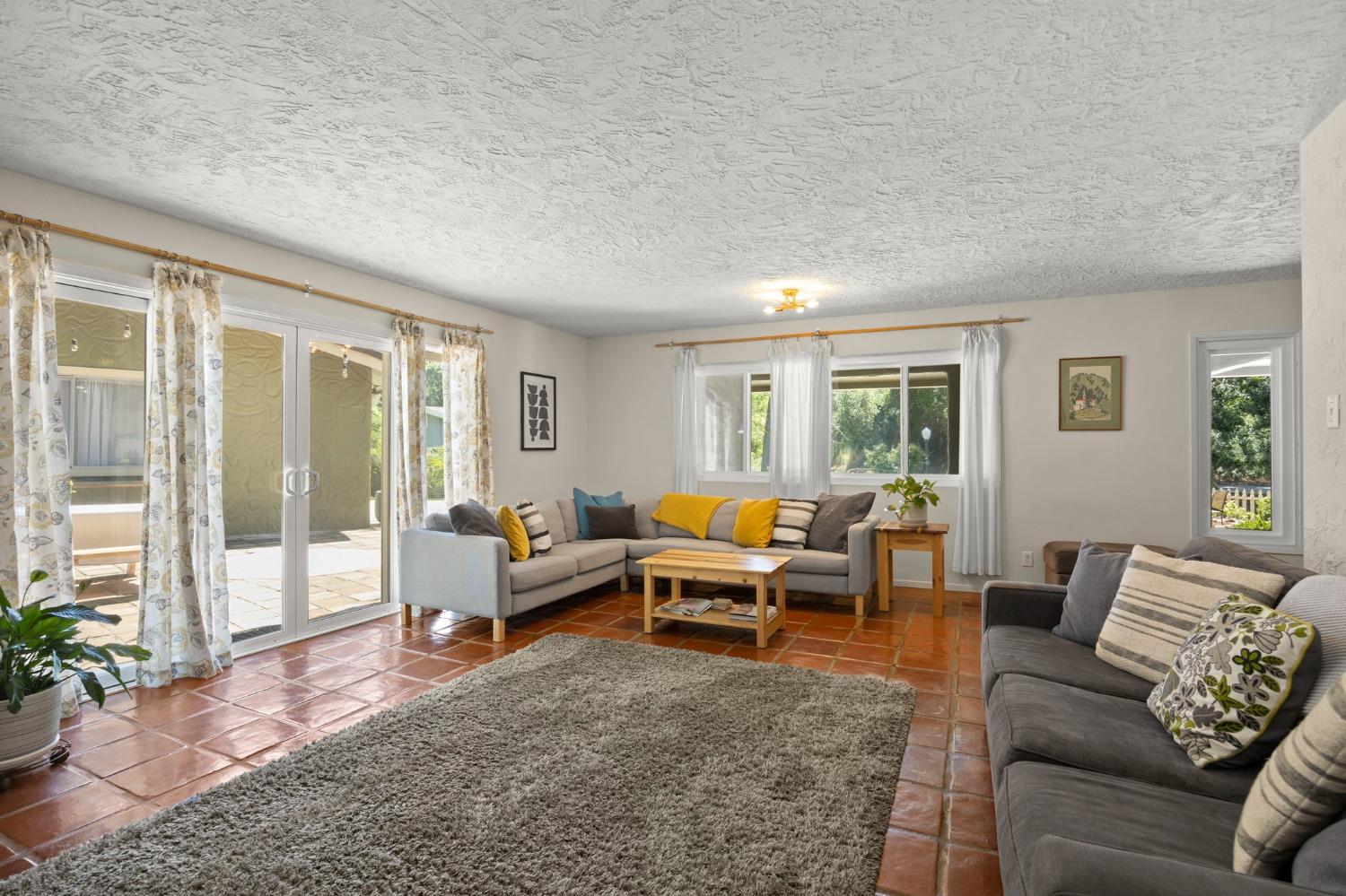 80 High Street Oak View, CA 93022 - Photo 62 of 93 a living room with furniture and a large window