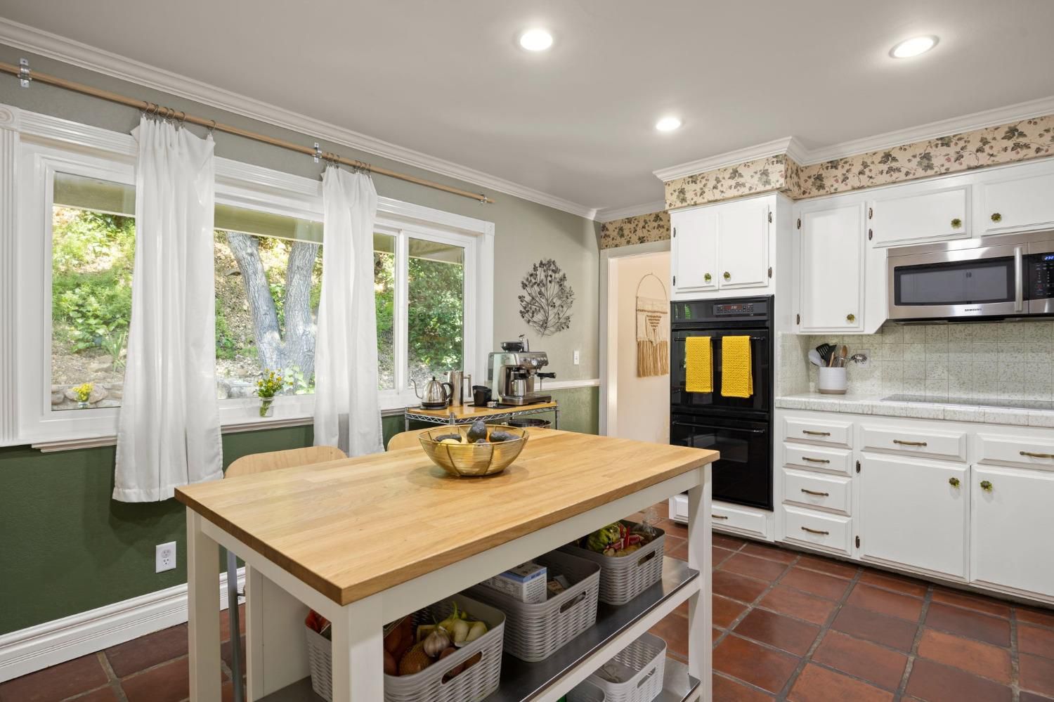 80 High Street Oak View, CA 93022 - Photo 8 of 93