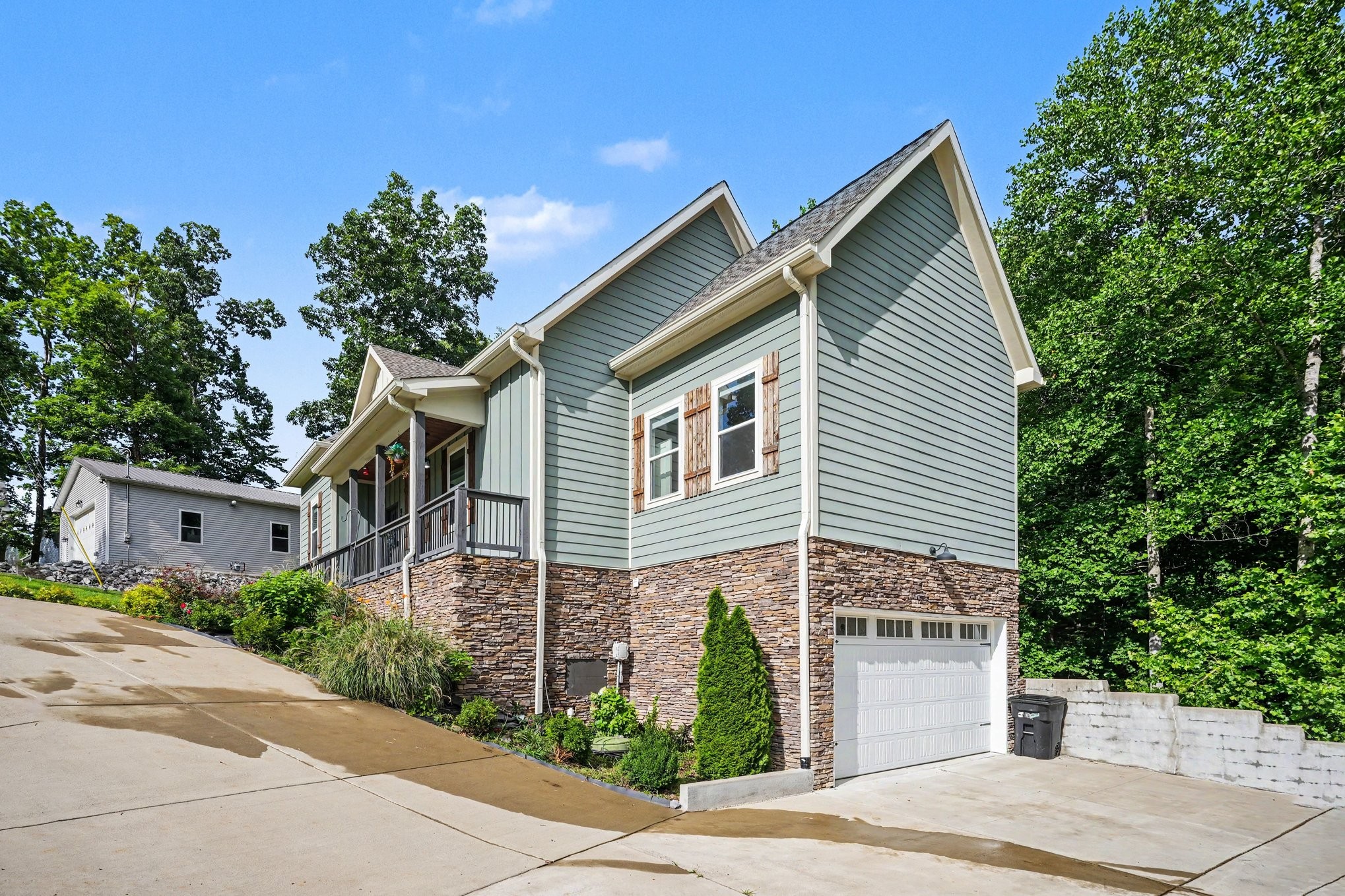 809 Ruby Way White Bluff, TN 37187 - Photo 2 of 22