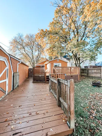 $2,900 | 1116 Adelia Street, Downers Grove, IL 60516