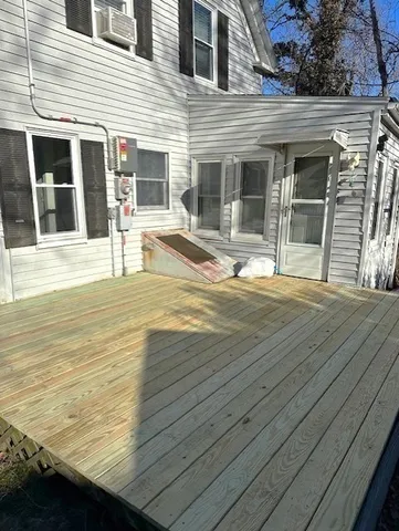 $3,000 | 13 Howland Street, Unit 1, Plymouth, MA 02360