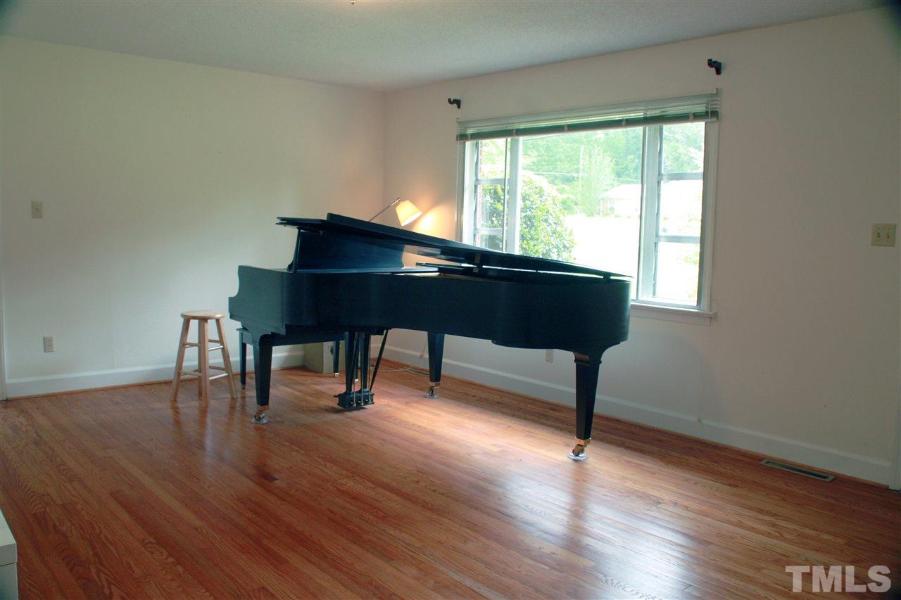 1308 Carpenter Fletcher Road Durham, NC 27713 - Photo 4 of 16 Gallery Image 4