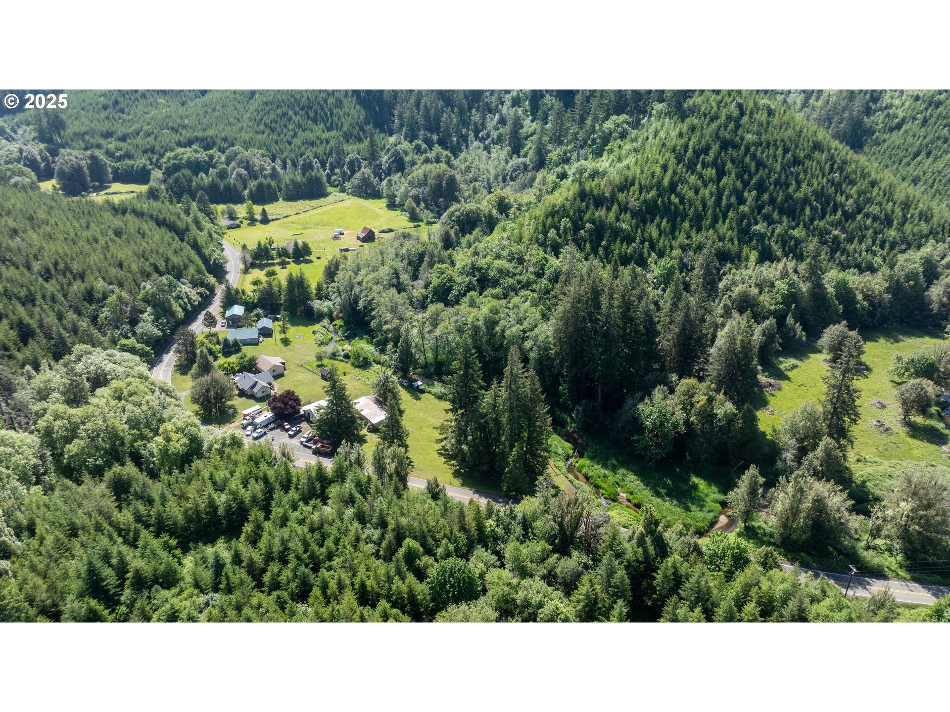 99996 Lone Pine Lane Myrtle Point, OR 97458 - Photo 44 of 47
