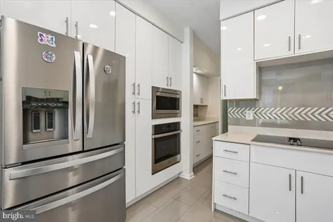 $1,480,000 | 6113 Goldtree Way, Bethesda, MD 20817