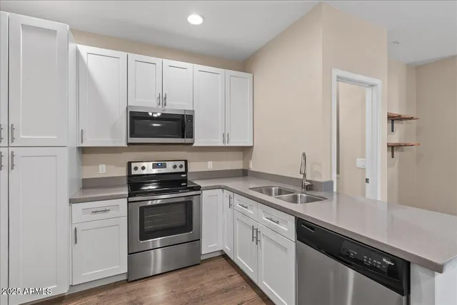 $2,000 | 1406 West Main Street, Unit 117, Mesa, AZ 85201