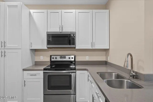 $2,000 | 1406 West Main Street, Unit 117, Mesa, AZ 85201