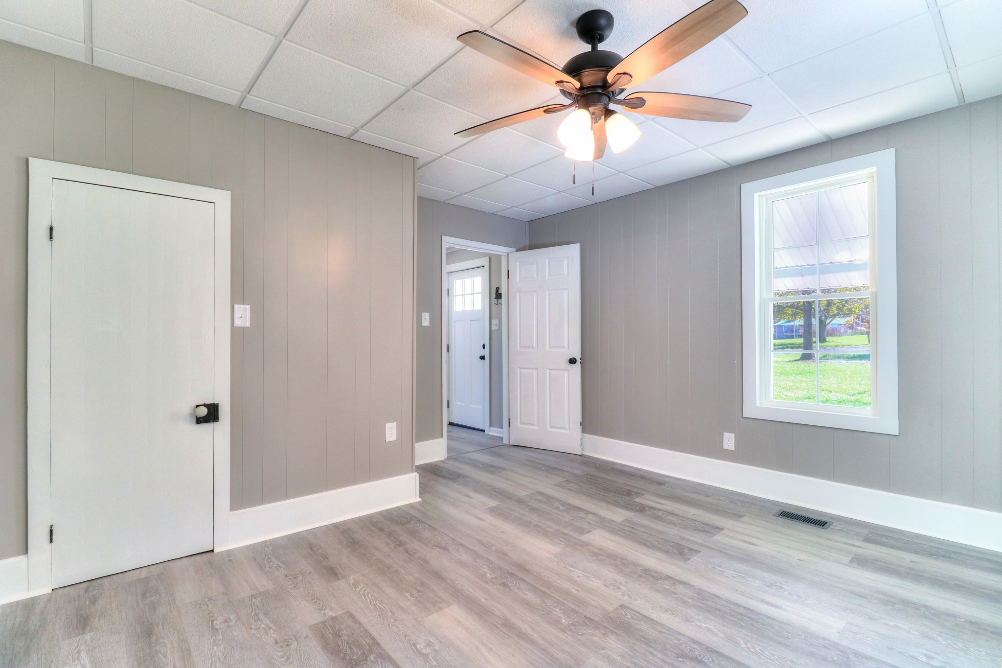65 Duck Pond Road Palmer, TN 37365 - Photo 14 of 25 an empty room with fan and windows