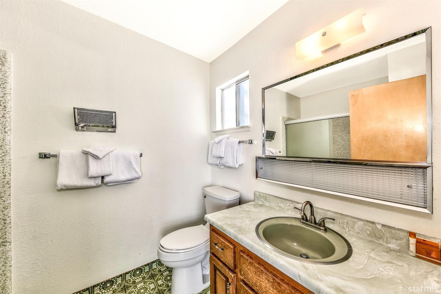 3779 Beach Road South Lake Tahoe, CA 96150 - Photo 15 of 21