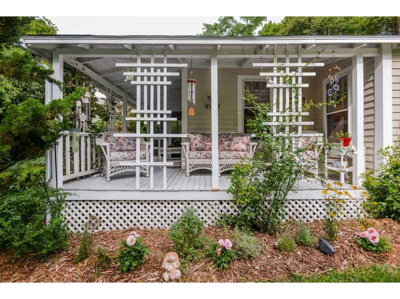 67 Weaver Road North Kingstown, RI 02852 - Photo 18 of 24 Porch.