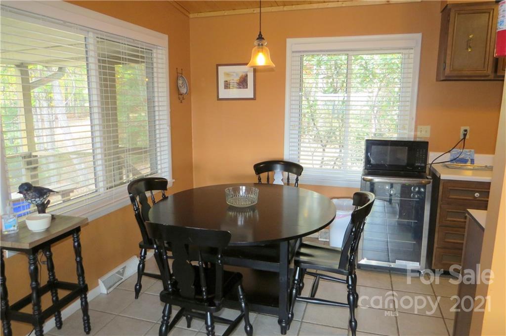 80 Ballard Road Brevard, NC 28712 - Photo 5 of 8 Gallery Image 5