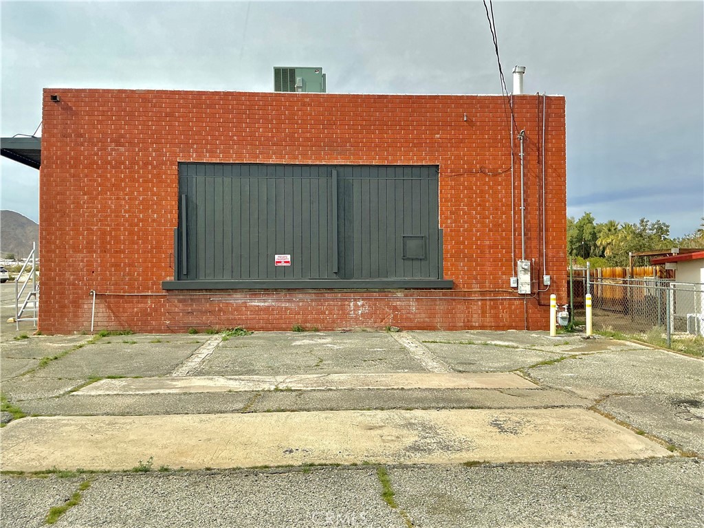 6767 Adobe Road Twentynine Palms, CA 92277 - Photo 13 of 17