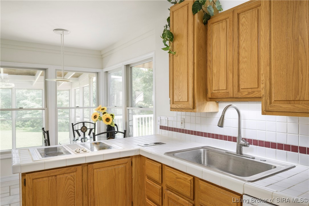 4100 Brush College Road Floyds Knobs, IN 47119 - Photo 19 of 66 Kitchen