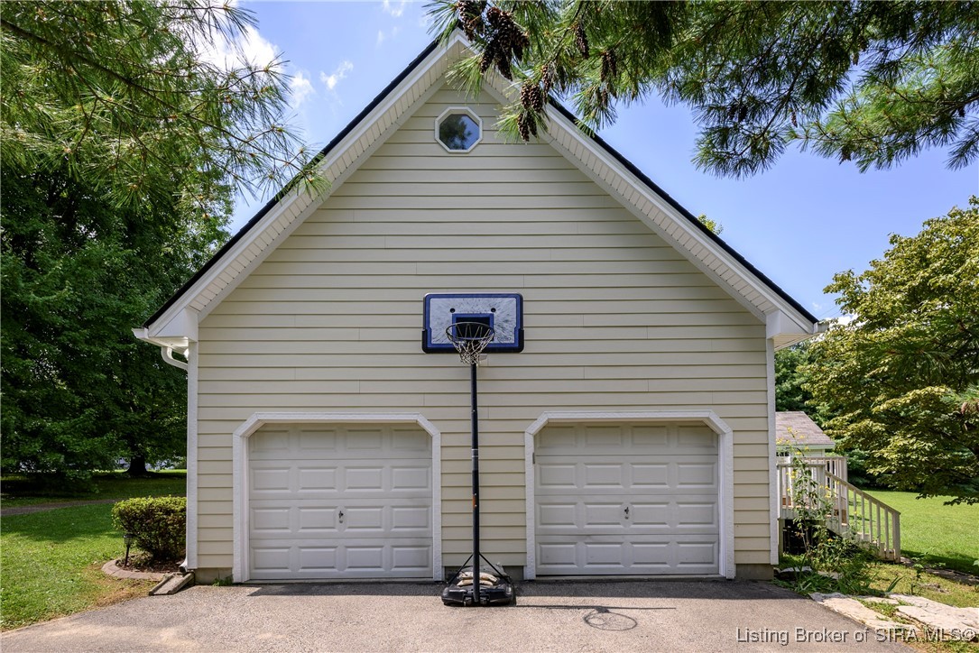 4100 Brush College Road Floyds Knobs, IN 47119 - Photo 48 of 66 2 Car garage attached