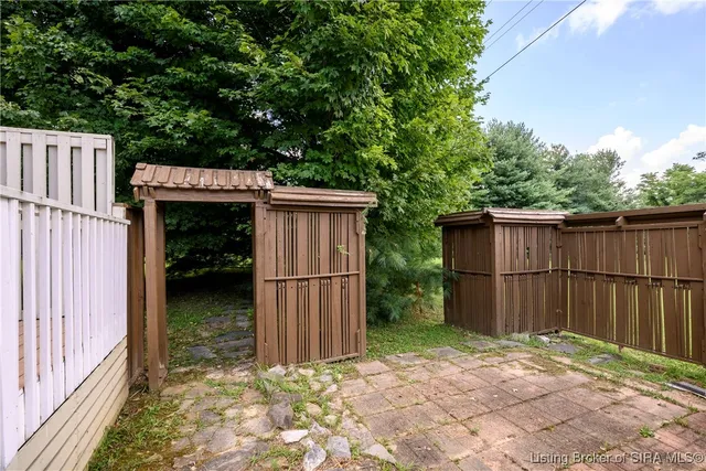 $495,000 | 4100 Brush College Road, Floyds Knobs, IN 47119