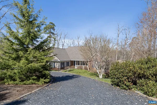 $649,000 | 24 Fleetwood Drive, Palmyra, VA 22963